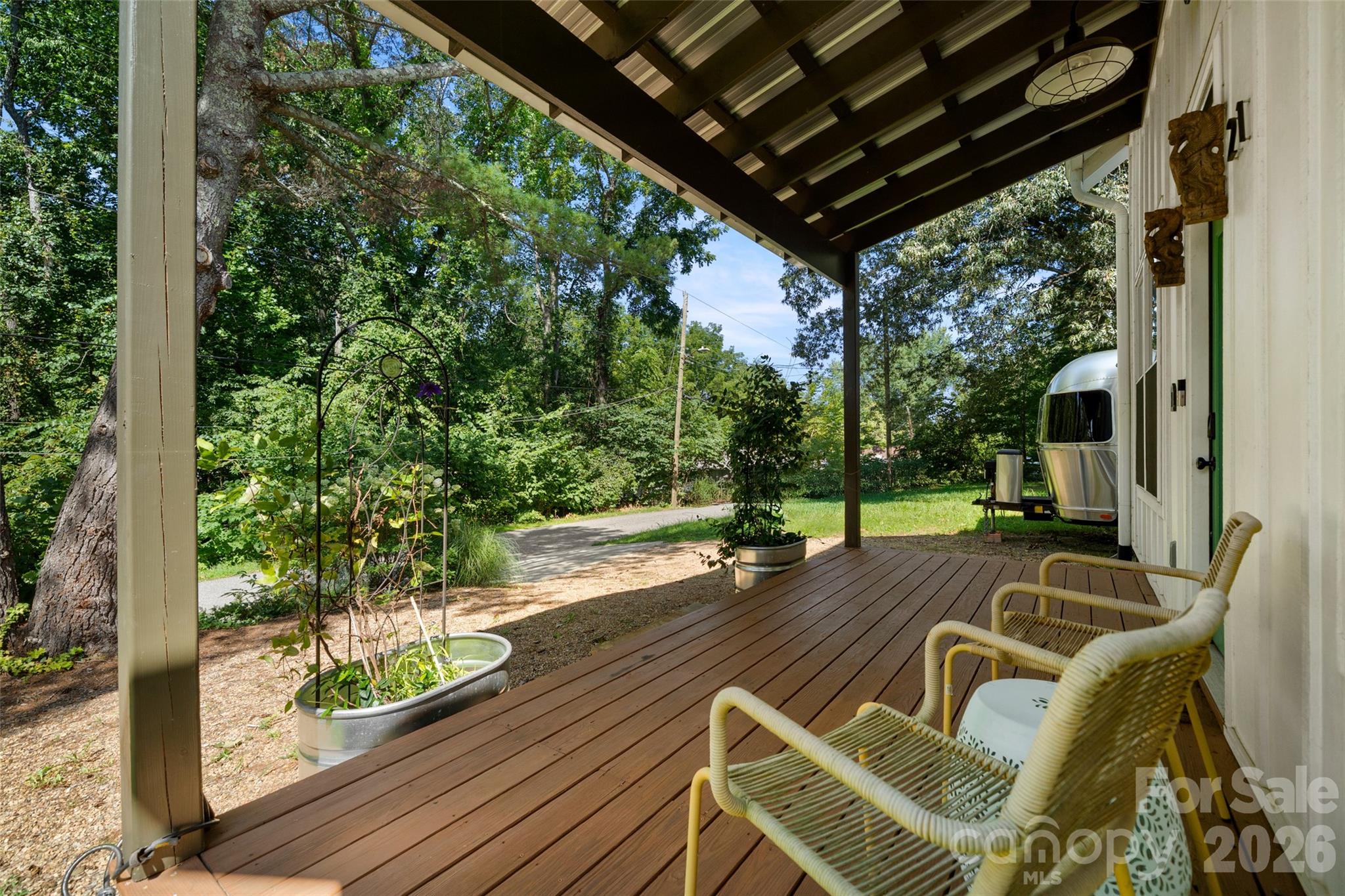 21 Boyd Avenue