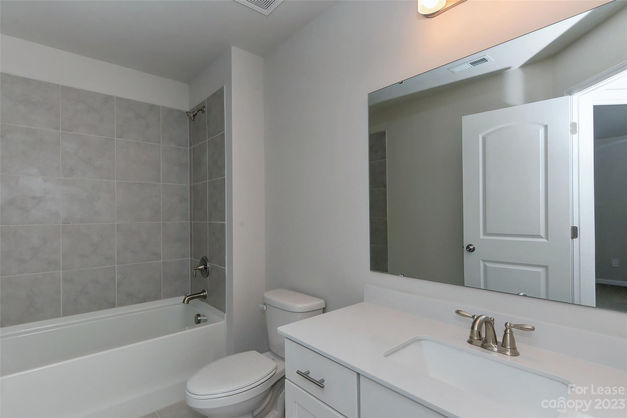 Sagecroft - Residential Lease