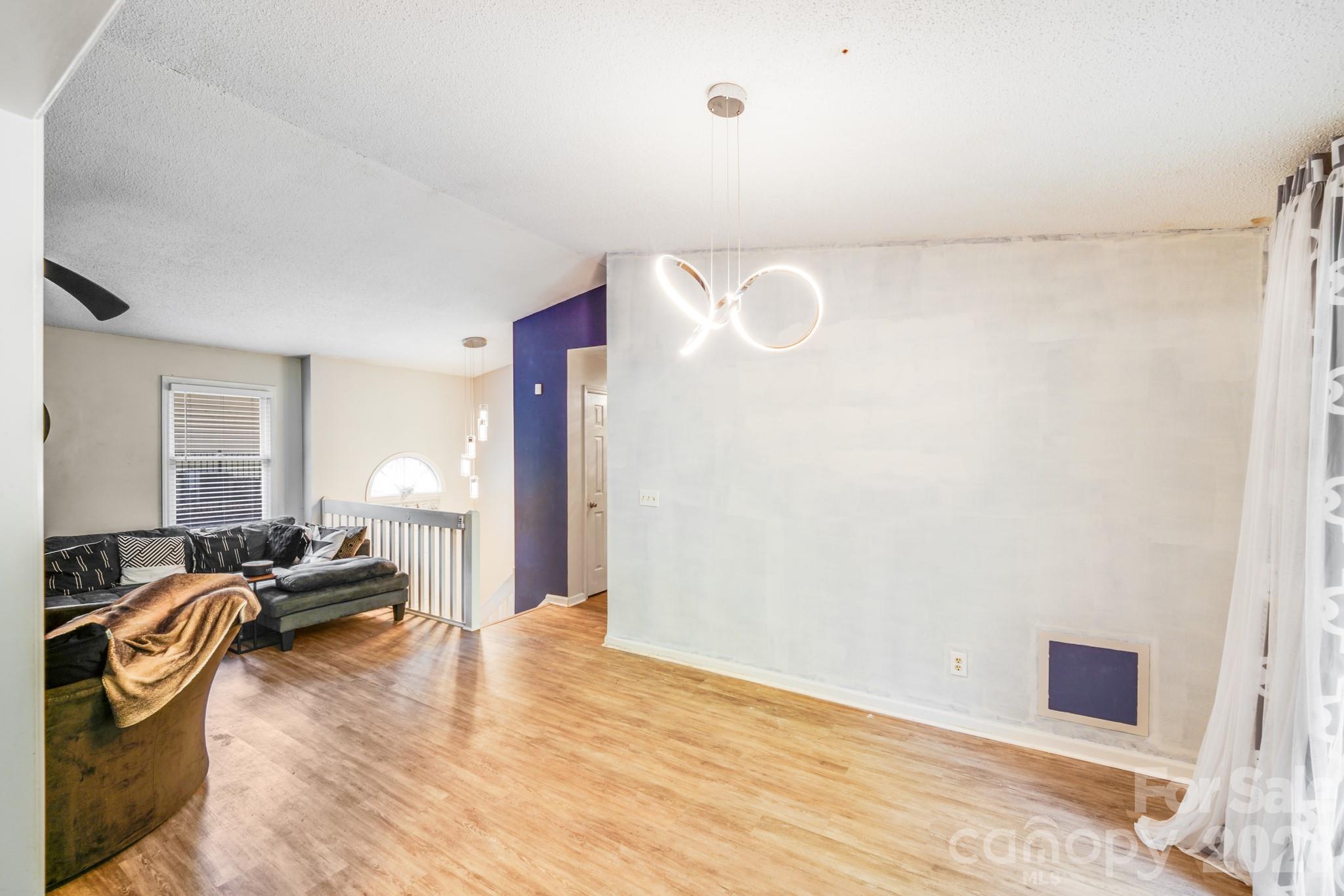 Tega Cay - Residential