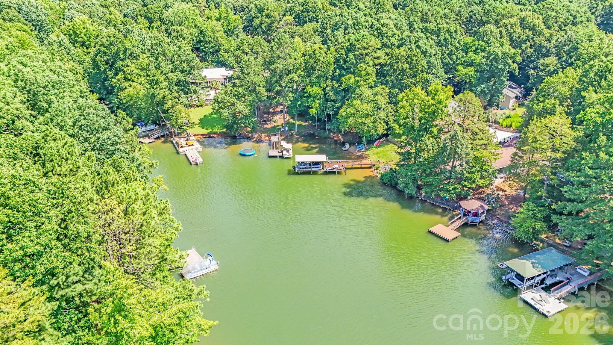 Tega Cay - Residential