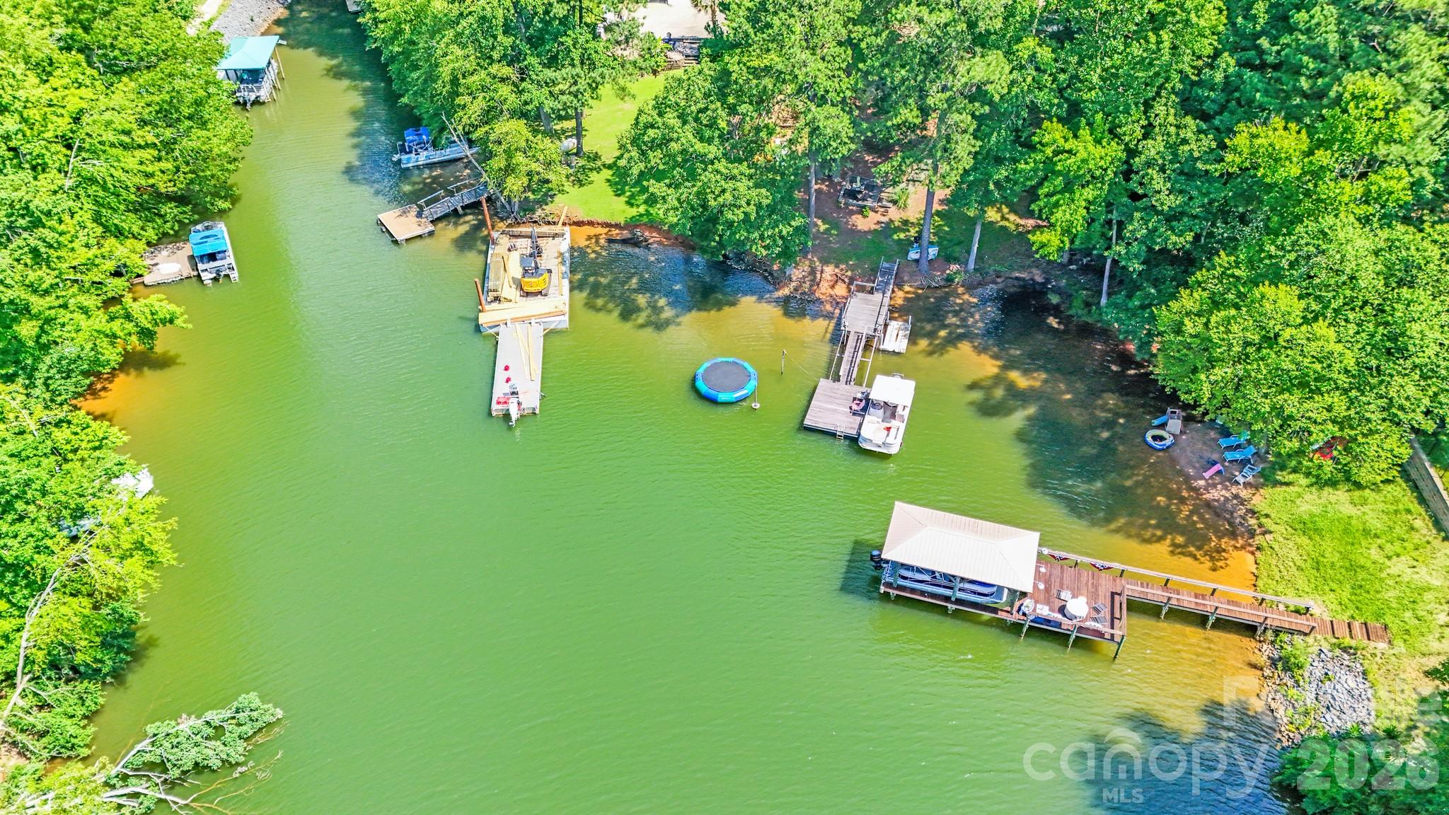 Tega Cay - Residential