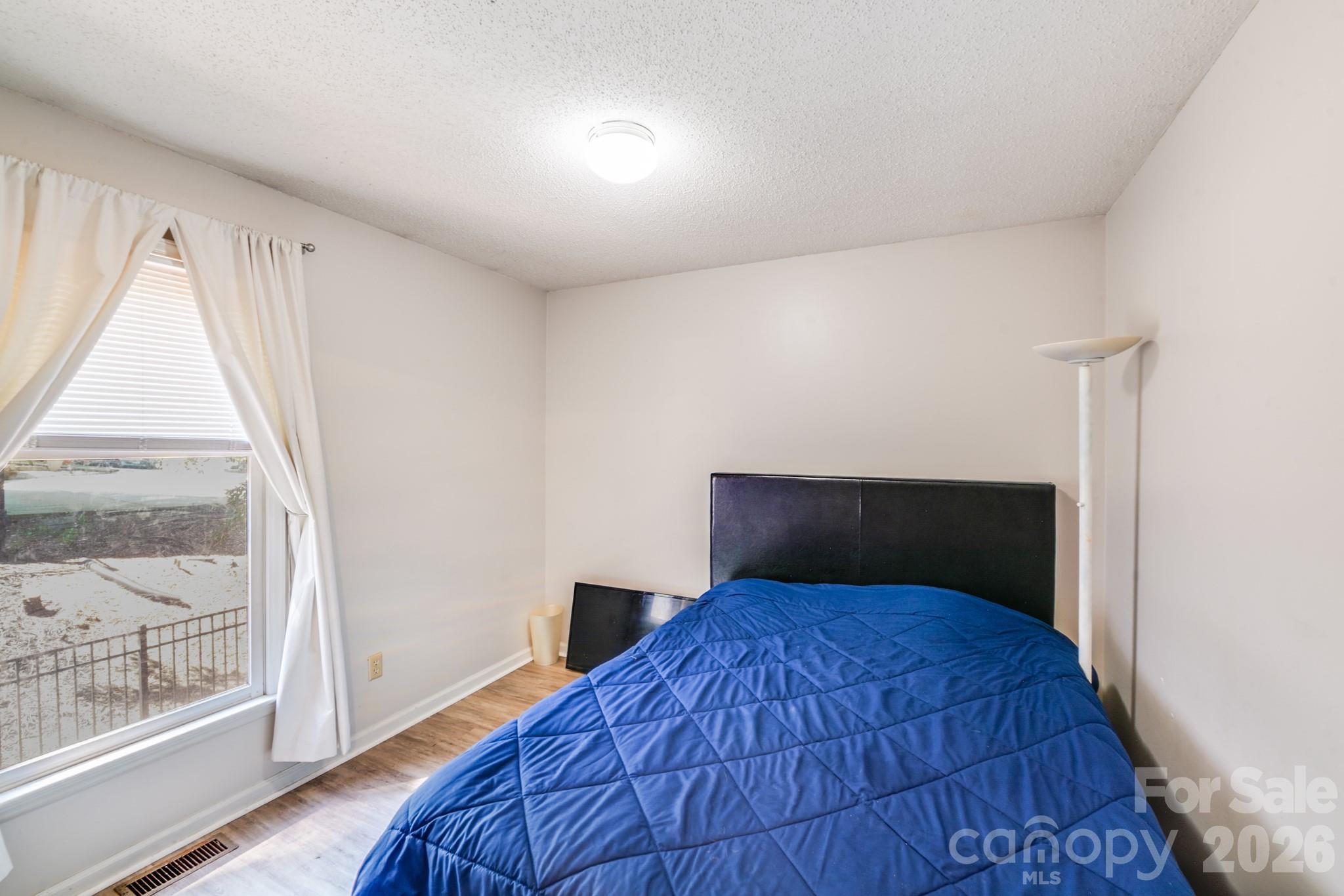 Tega Cay - Residential