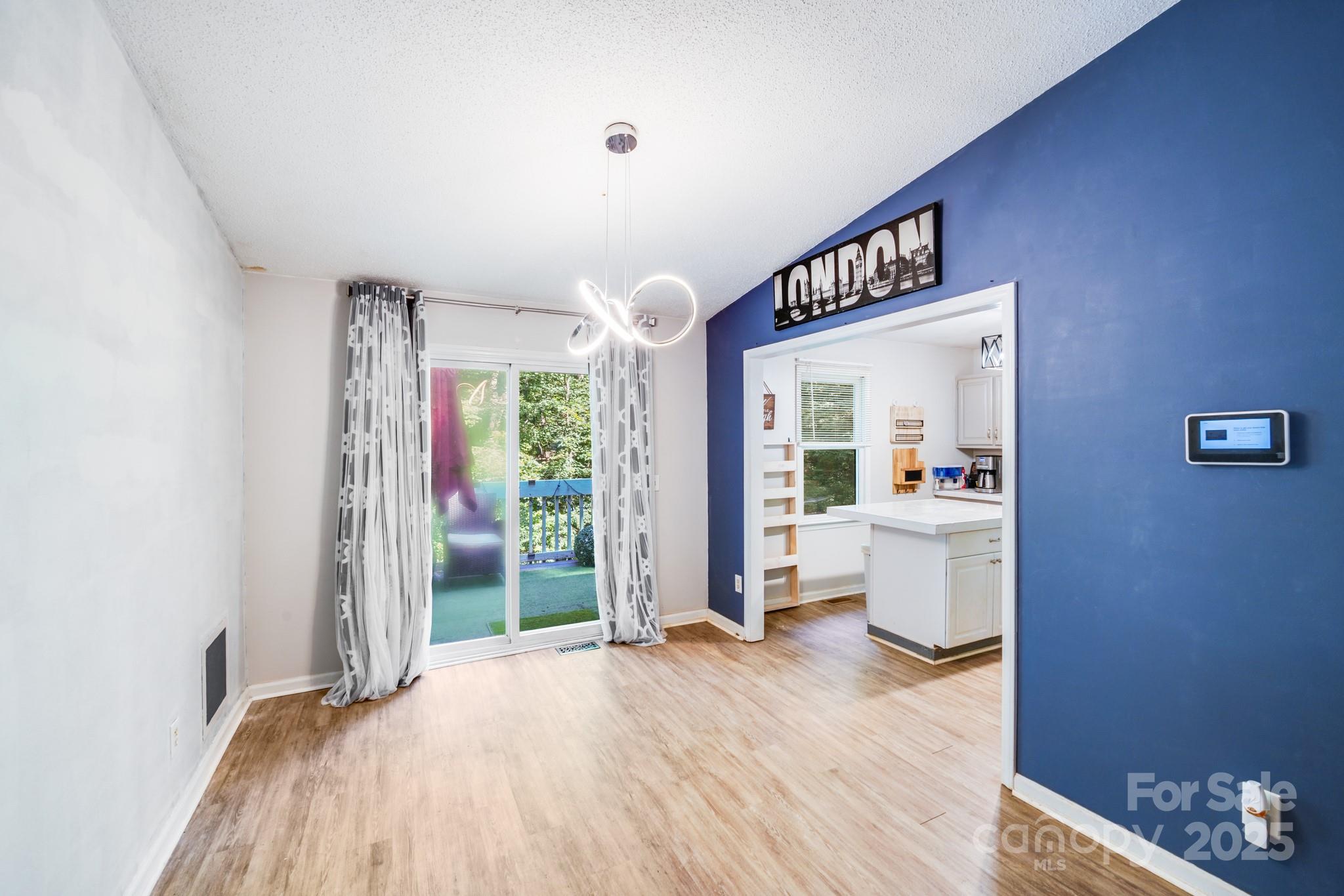 2116 Bon Villa Way