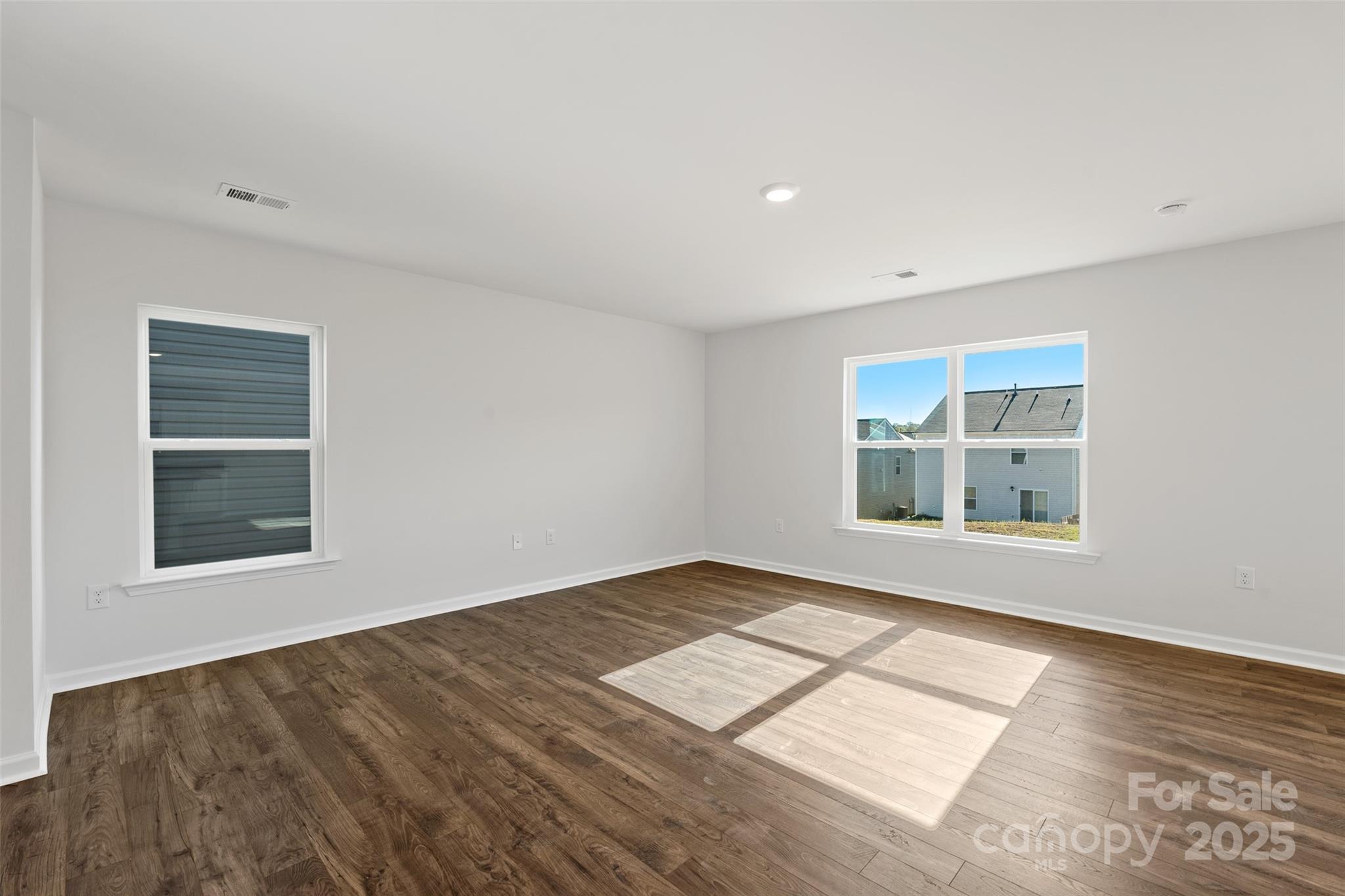 1450 Mammoth Road