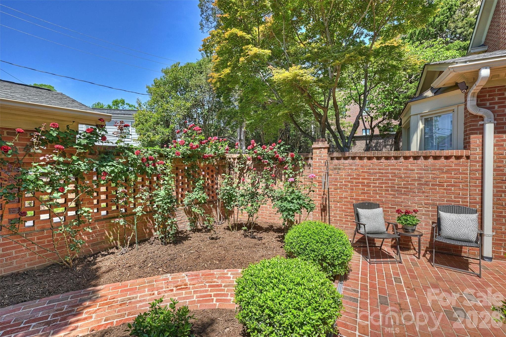 Myers Park - Residential