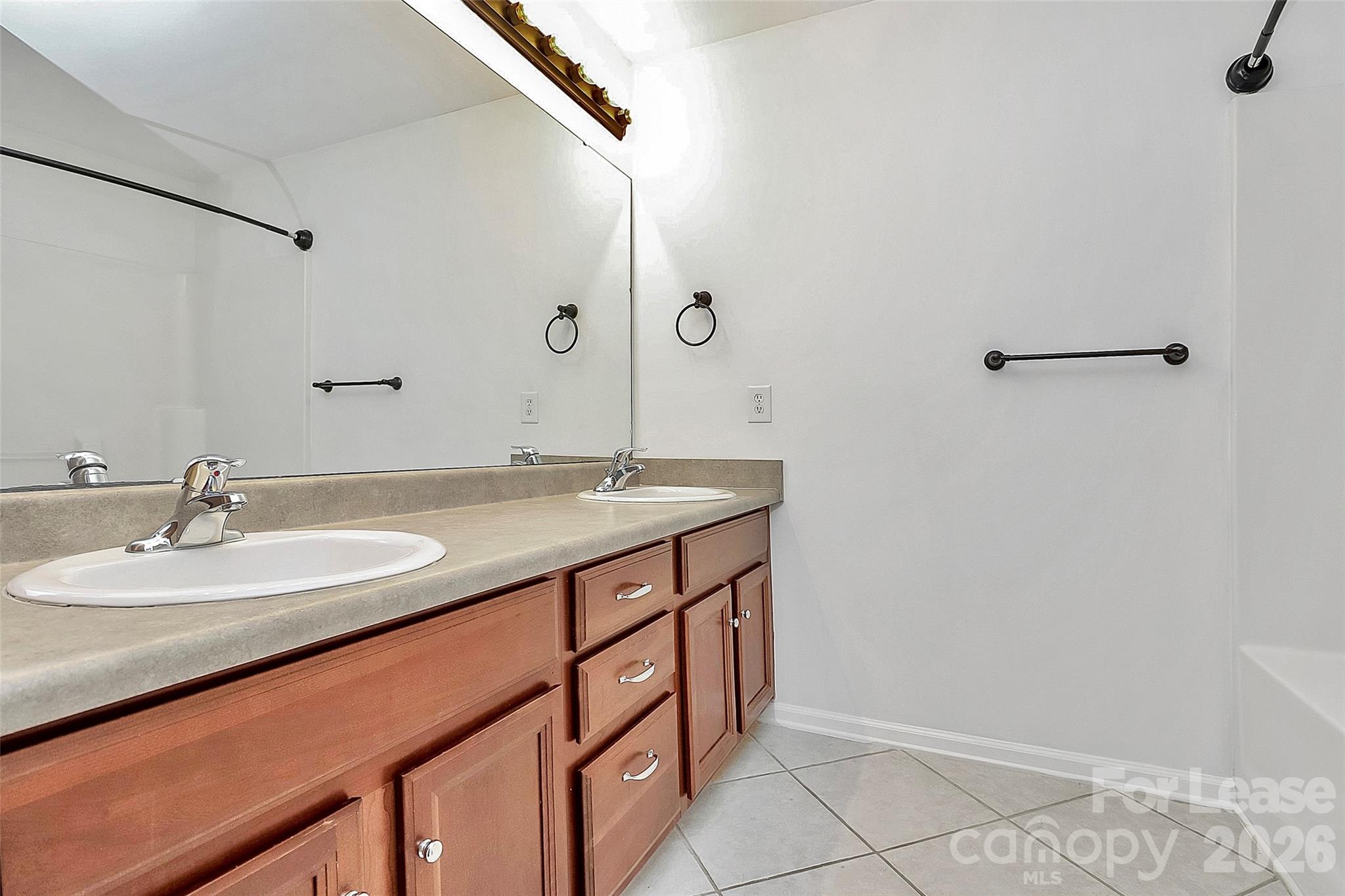 The Arts District - Residential Lease