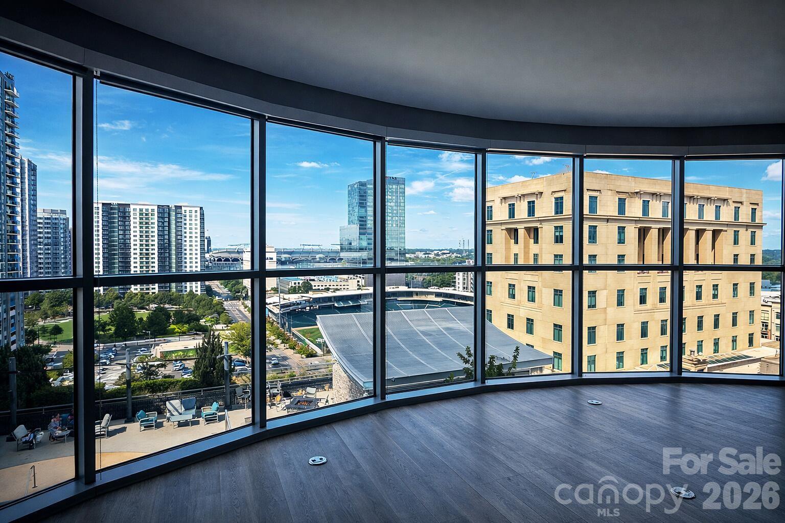 333 W Trade Street 907