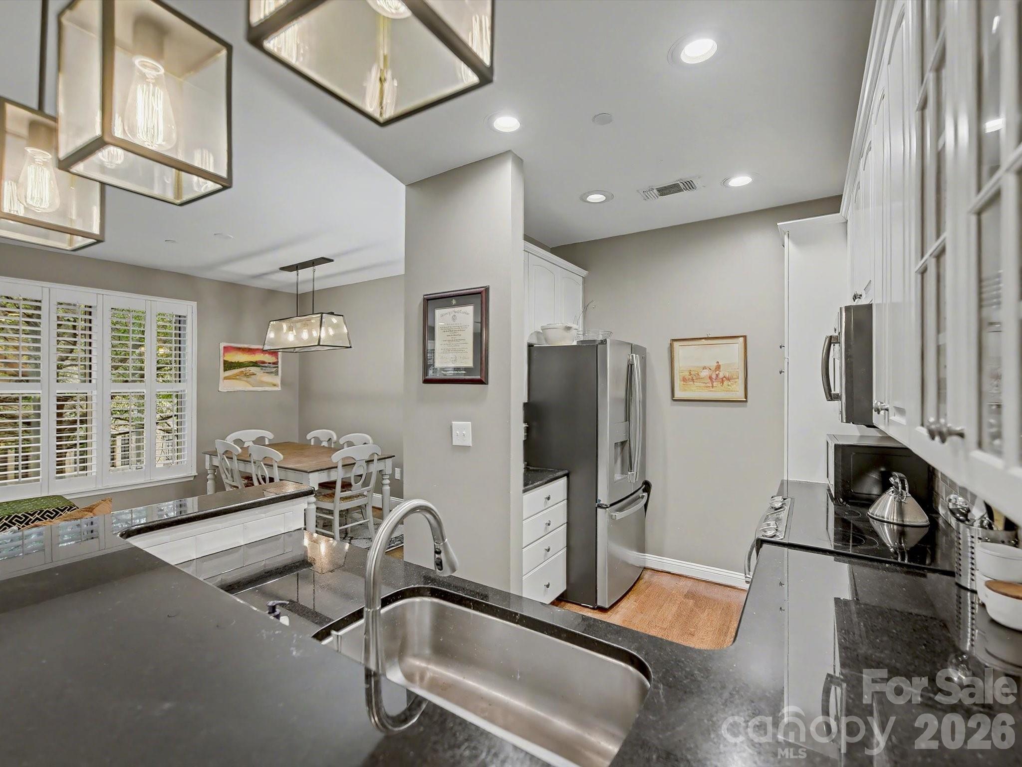 400 North Church - Residential