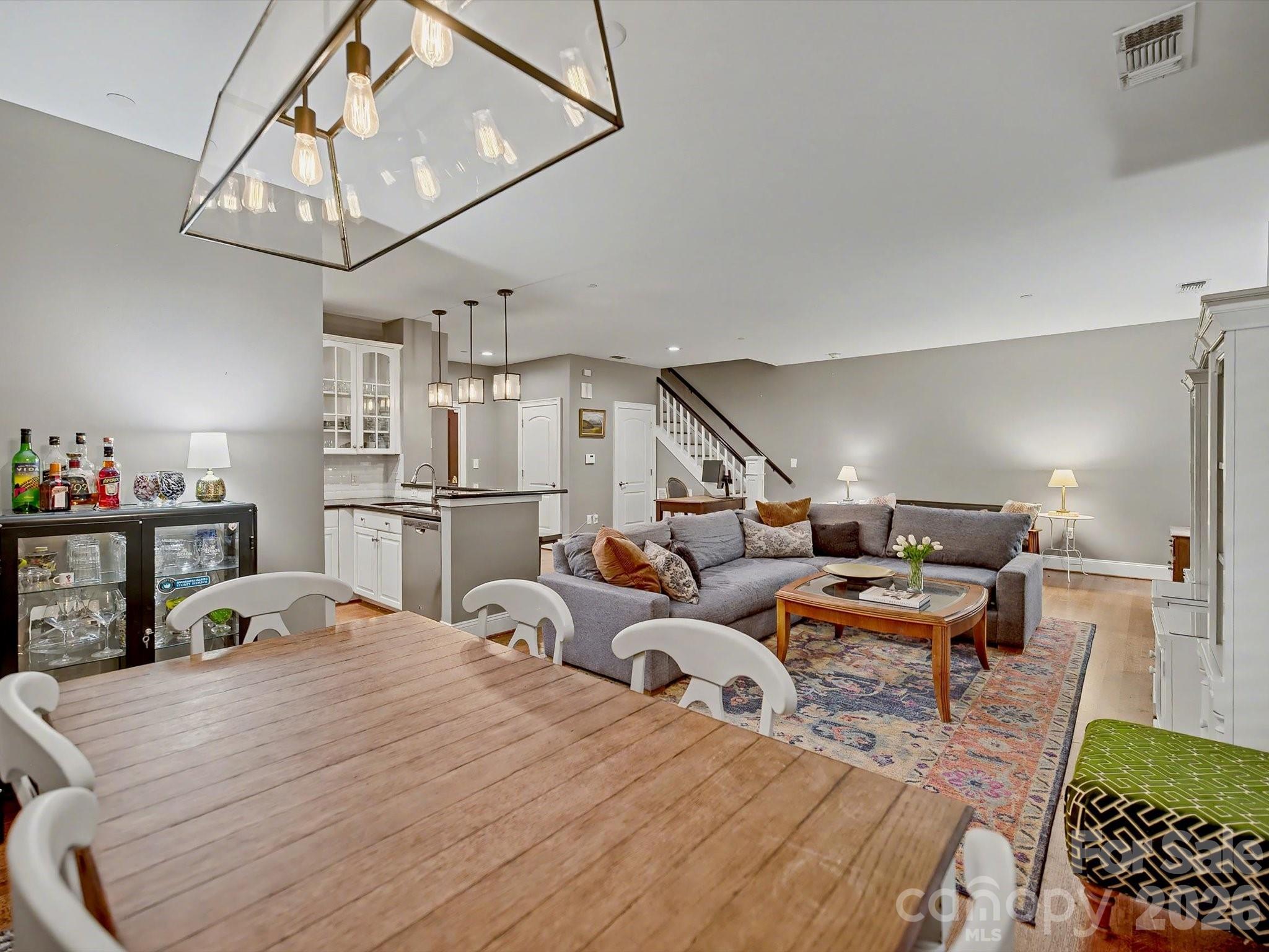 400 North Church - Residential