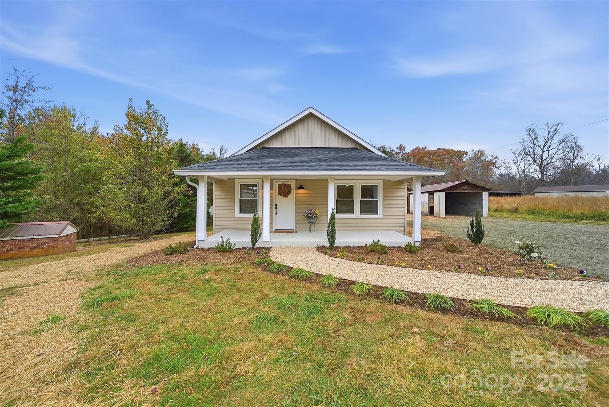 2027 Old Shelby Road