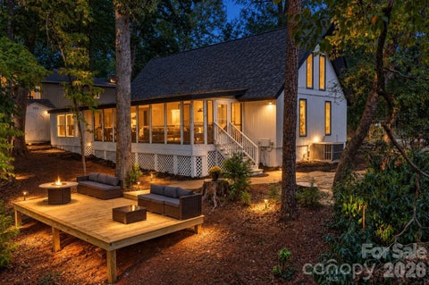 Photo of 1068 Gauguin Lane, Tega Cay, SC 29708 (MLS # 4422427)