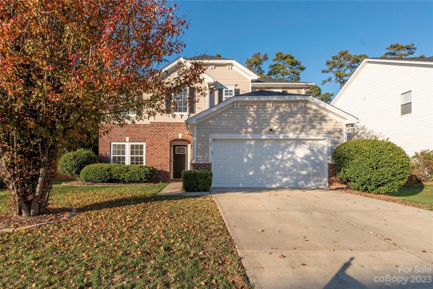 Welcome to Your Spacious 4-Bedroom Retreat in Monroe, NC! Brand New Roof! 
Conveniently located just minutes from Wesley Chapel Village Commons and Waverly Shopping Center, nestled on the border of Wesley Chapel, this updated 4-bedroom, 3-bathroom home boasts an expansive layout that includes a multi-use loft space! The downstairs bedroom has its own updated full bathroom, perfect for hosting guests!
Enjoy a recently renovated interior (2023) featuring fresh paint throughout the entire home, updated kitchen with new Quartz counters, new light fixtures, stainless steel appliances, custom painted cabinets, subway tile backsplash and custom farmhouse floating wood shelves, brand new LVP throughout the downstairs, newer carpet upstairs and a covered backyard patio.

Community Amenities include a large pool and a sprawling playground, perfect for both relaxation and recreation.
One year home warranty provided by sellers.