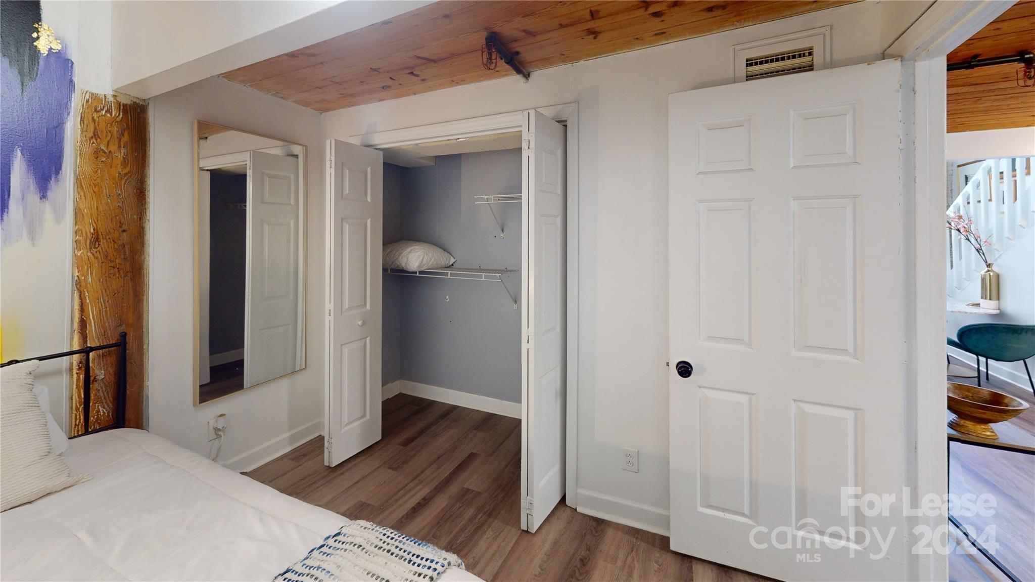 FoxRidge Lofts - Residential Lease