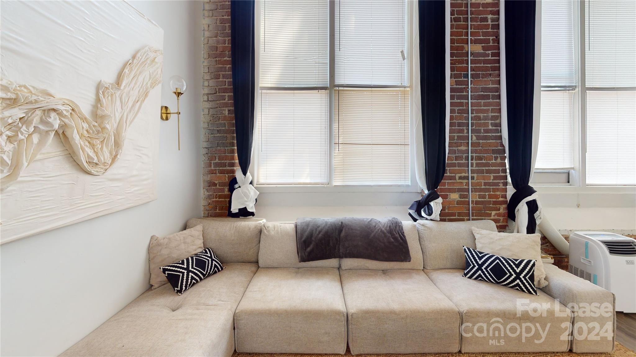 FoxRidge Lofts - Residential Lease