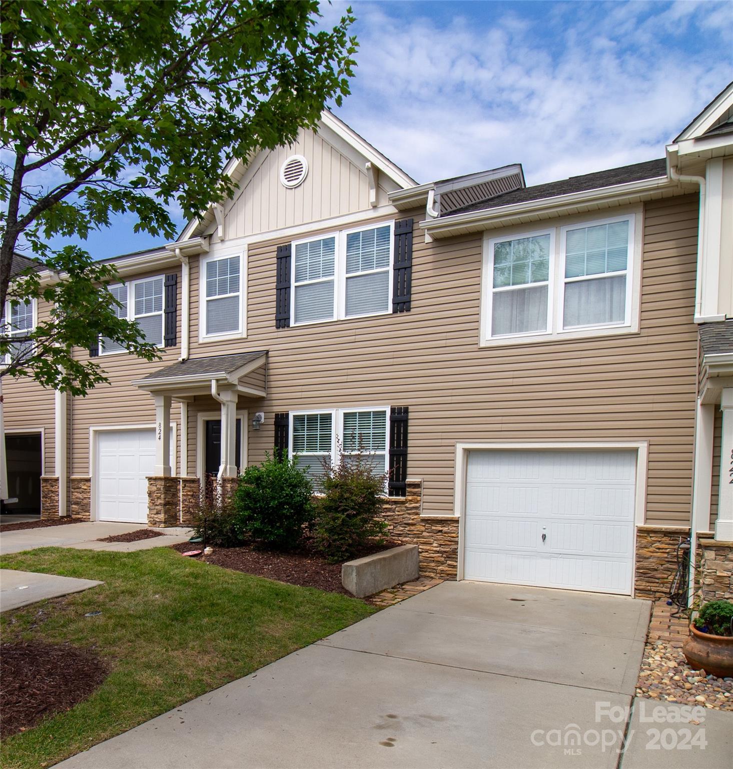 Summerlake - Residential Lease