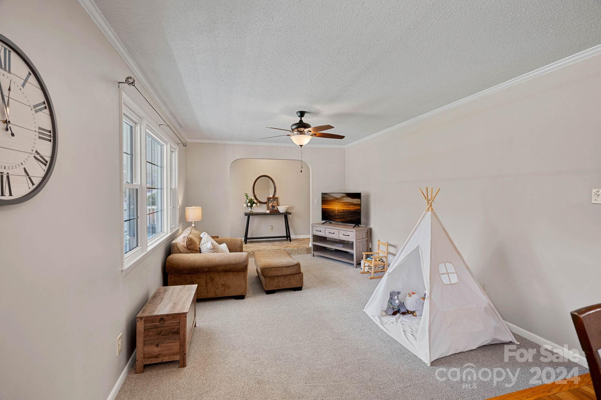 Forest Hills - Residential
