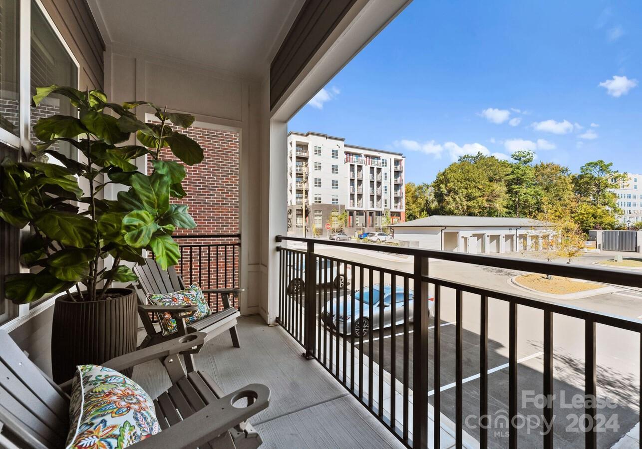 Charlotte, North Carolina 28209, United States, 3 Bedrooms Bedrooms, ,3 BathroomsBathrooms,Residential,Active,53846