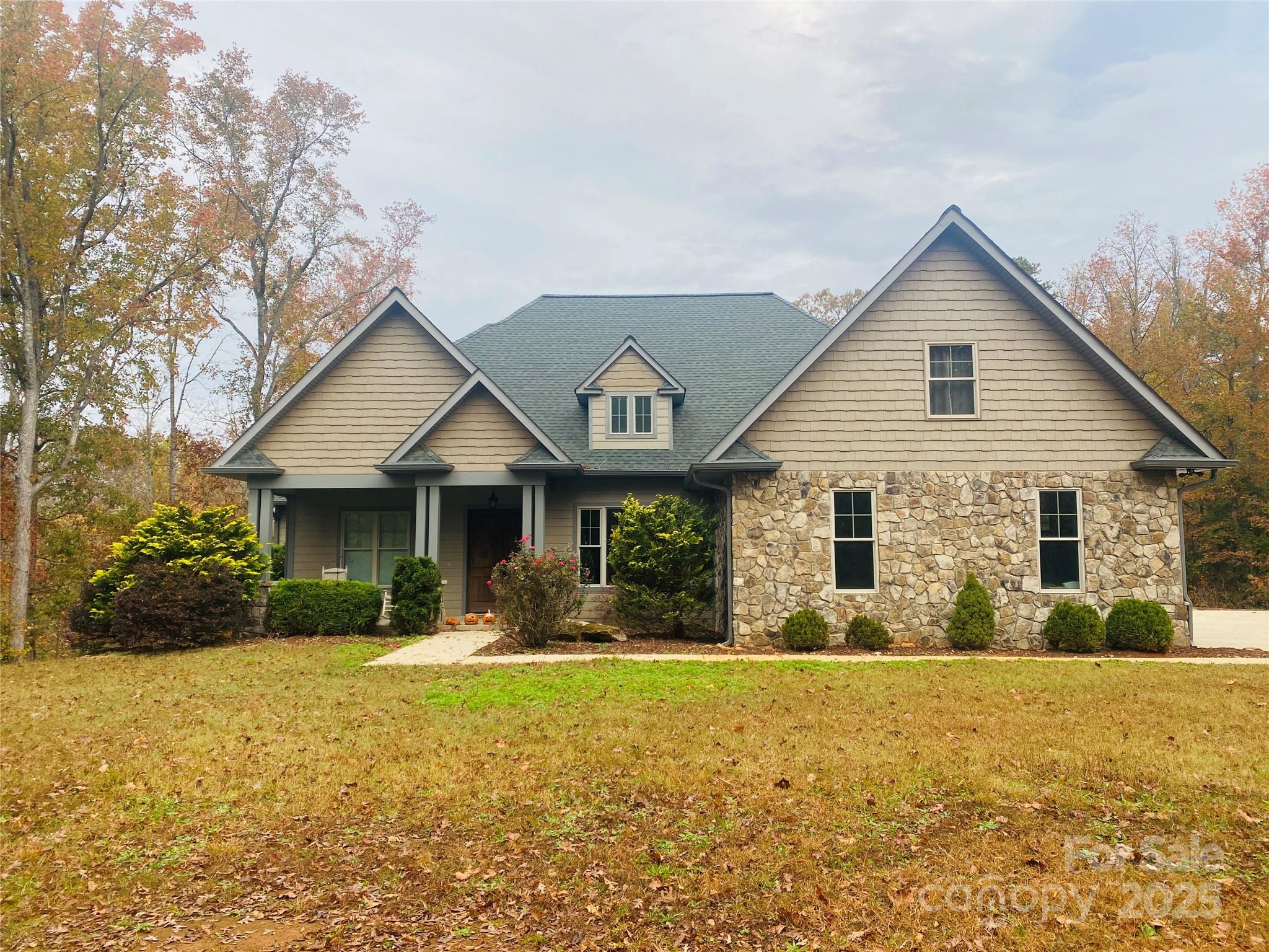 2818 Rockford Road