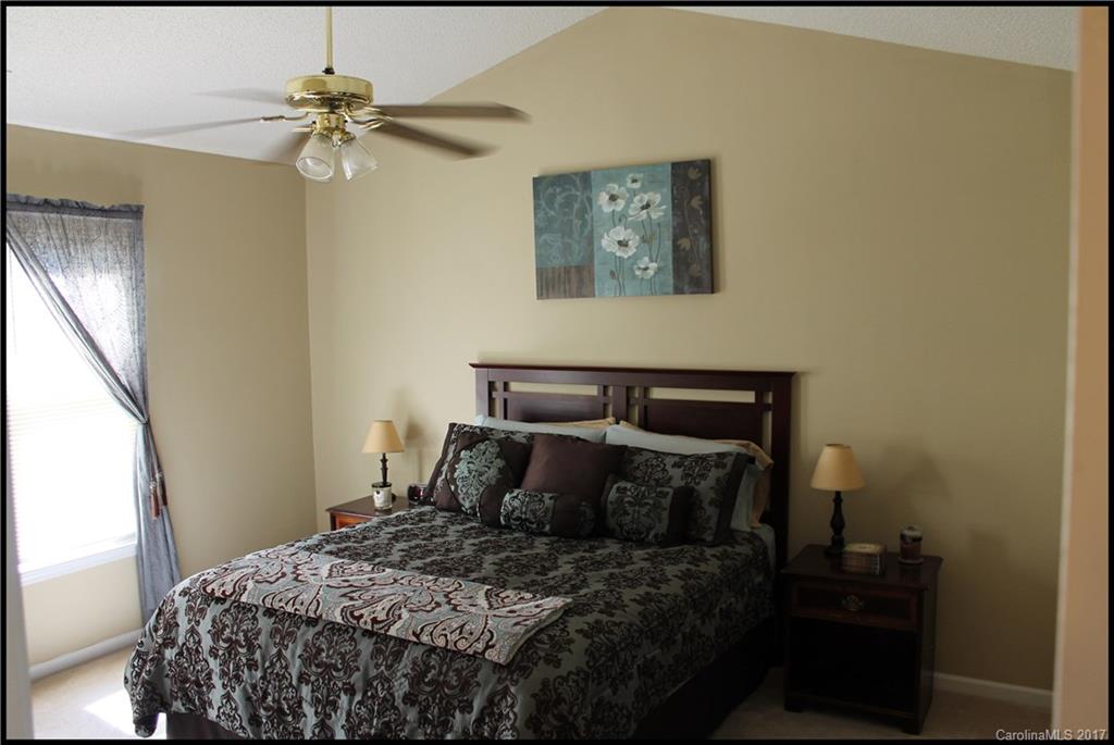 Kerry Greens - Residential