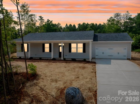 Photo of 2935 Heavners Farm Court, Lincolnton, NC 28092 (MLS # 4406103)