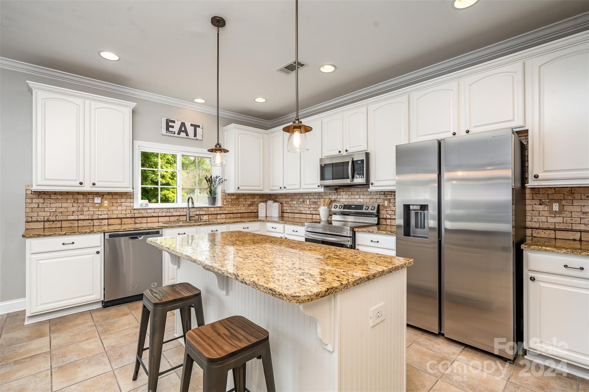 Waterlynn - Residential