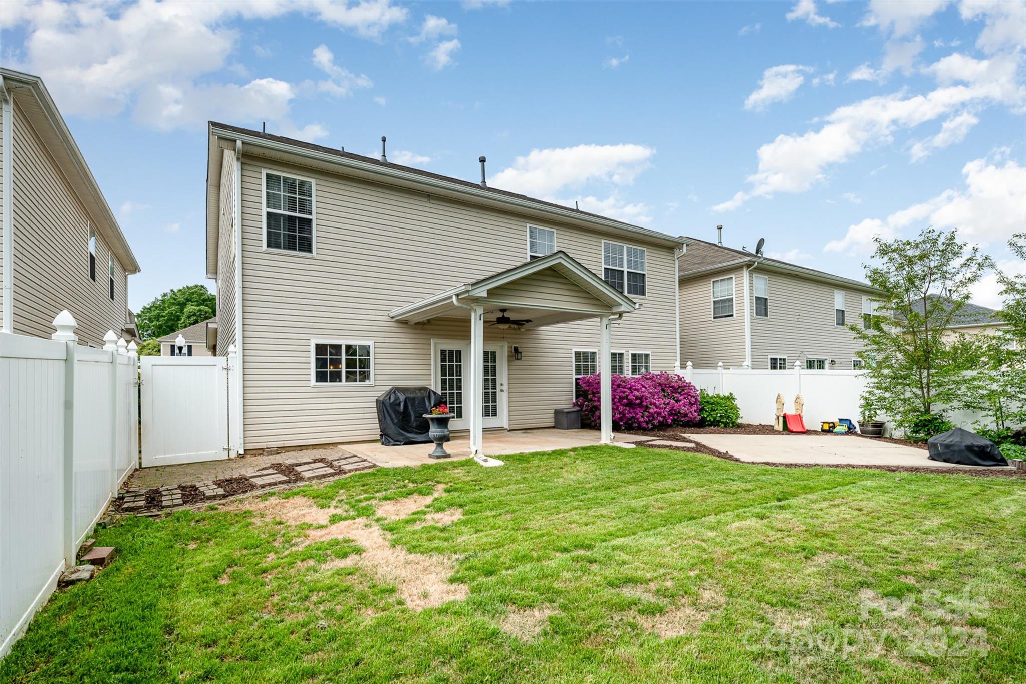 Waterlynn - Residential