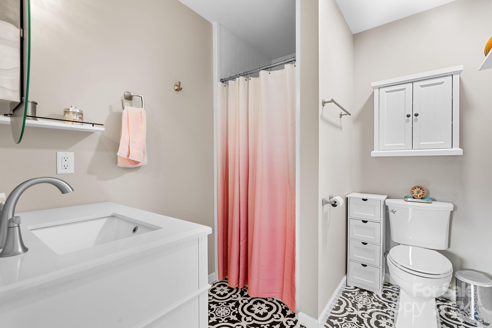 The Hills at Averys Creek - Residential