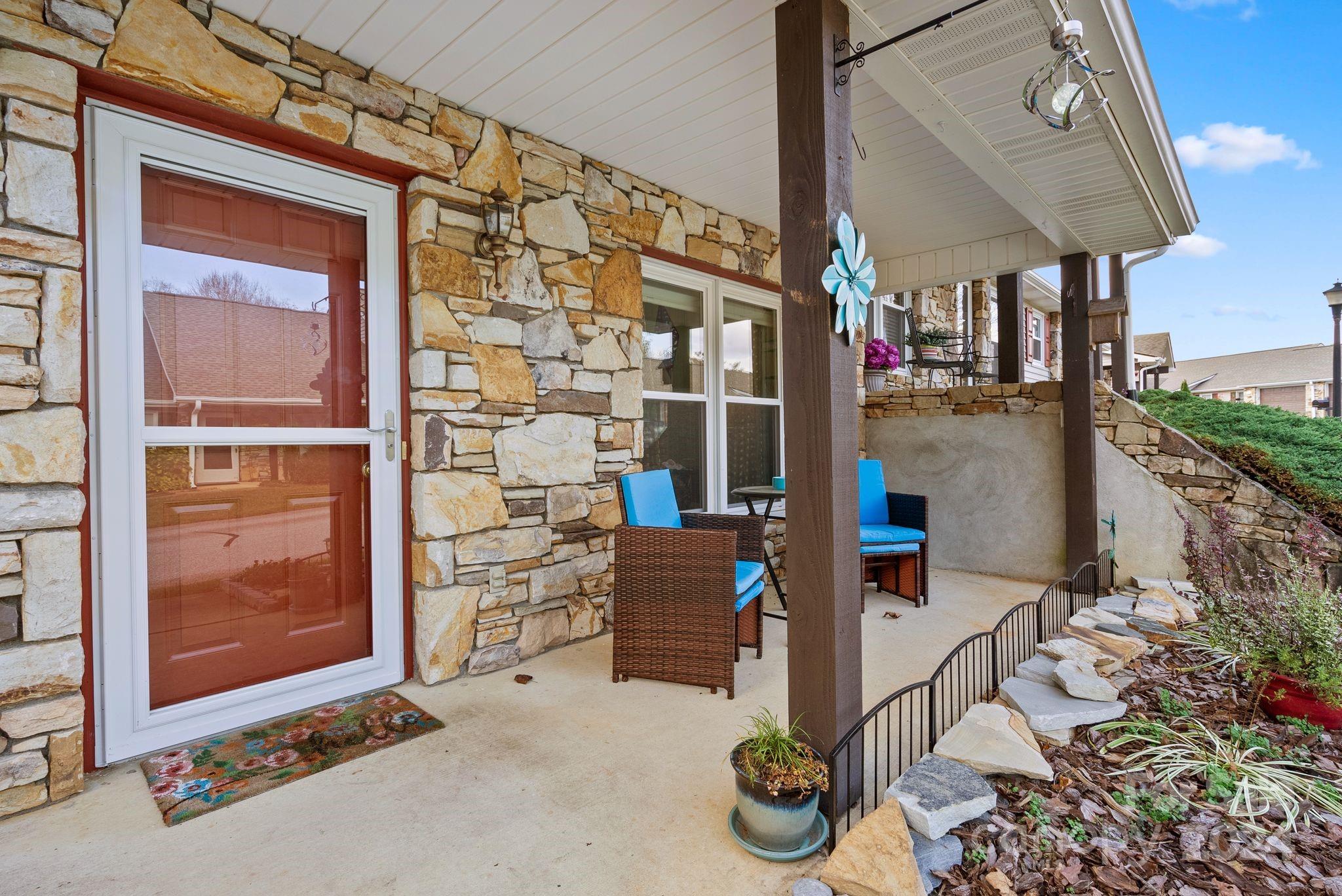 The Hills at Averys Creek - Residential