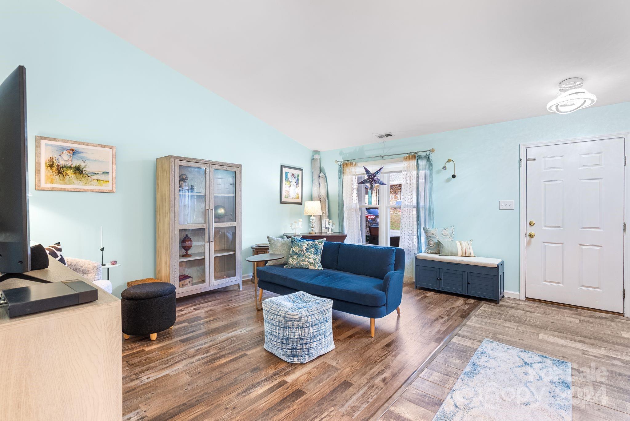 The Hills at Averys Creek - Residential