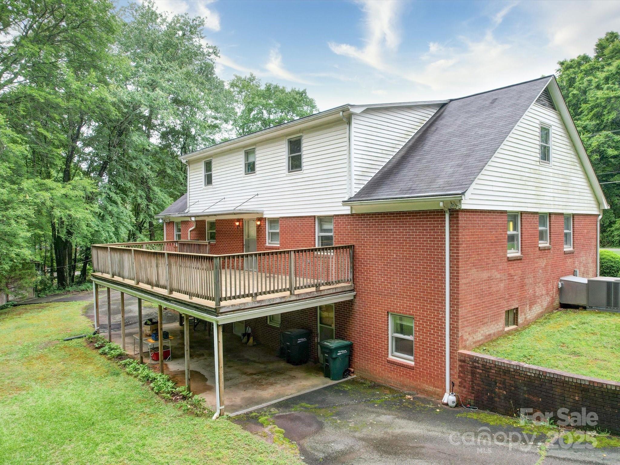167 Cedar Lane