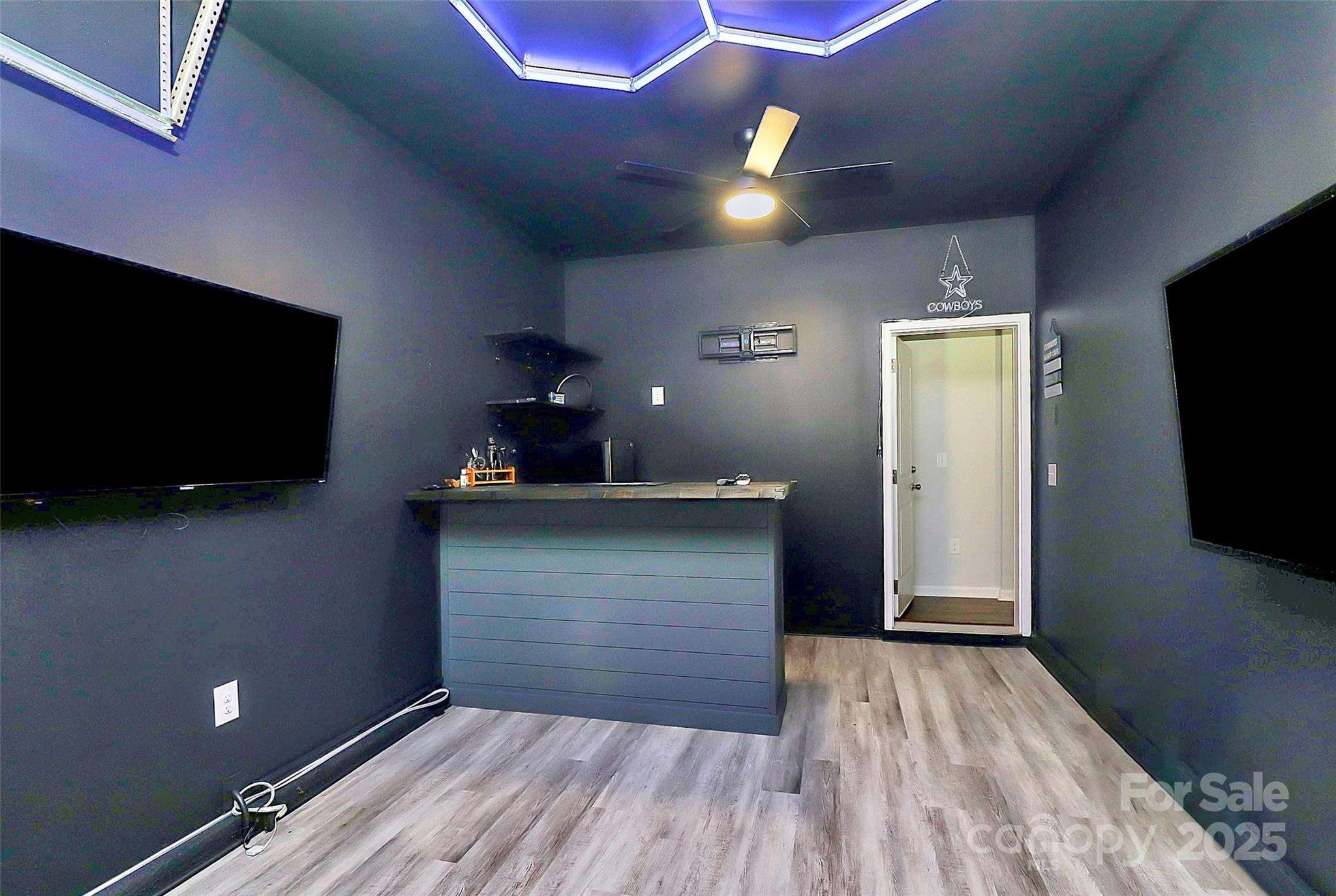 Baileys Run - Residential