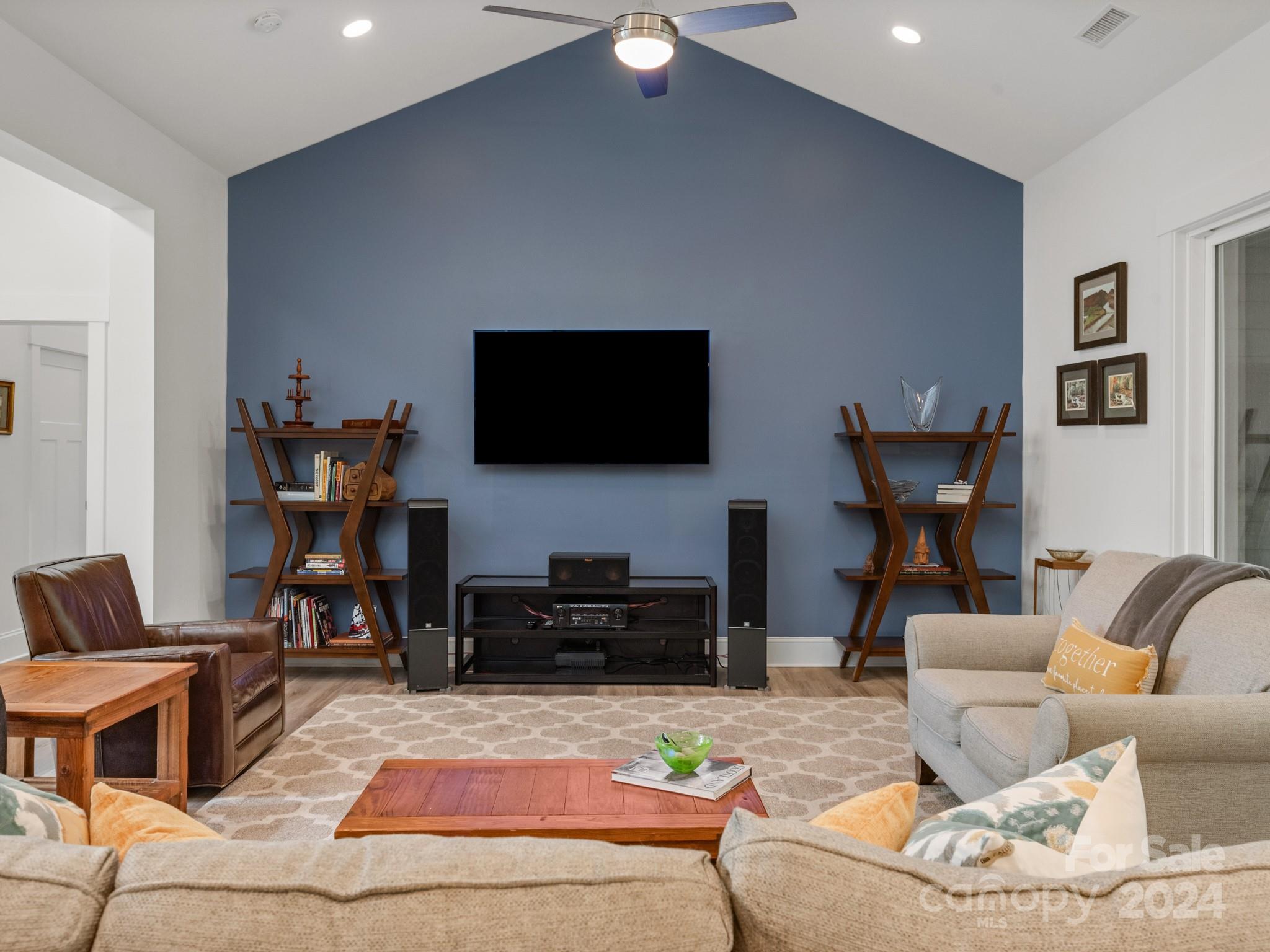 Riverchase Estates - Residential