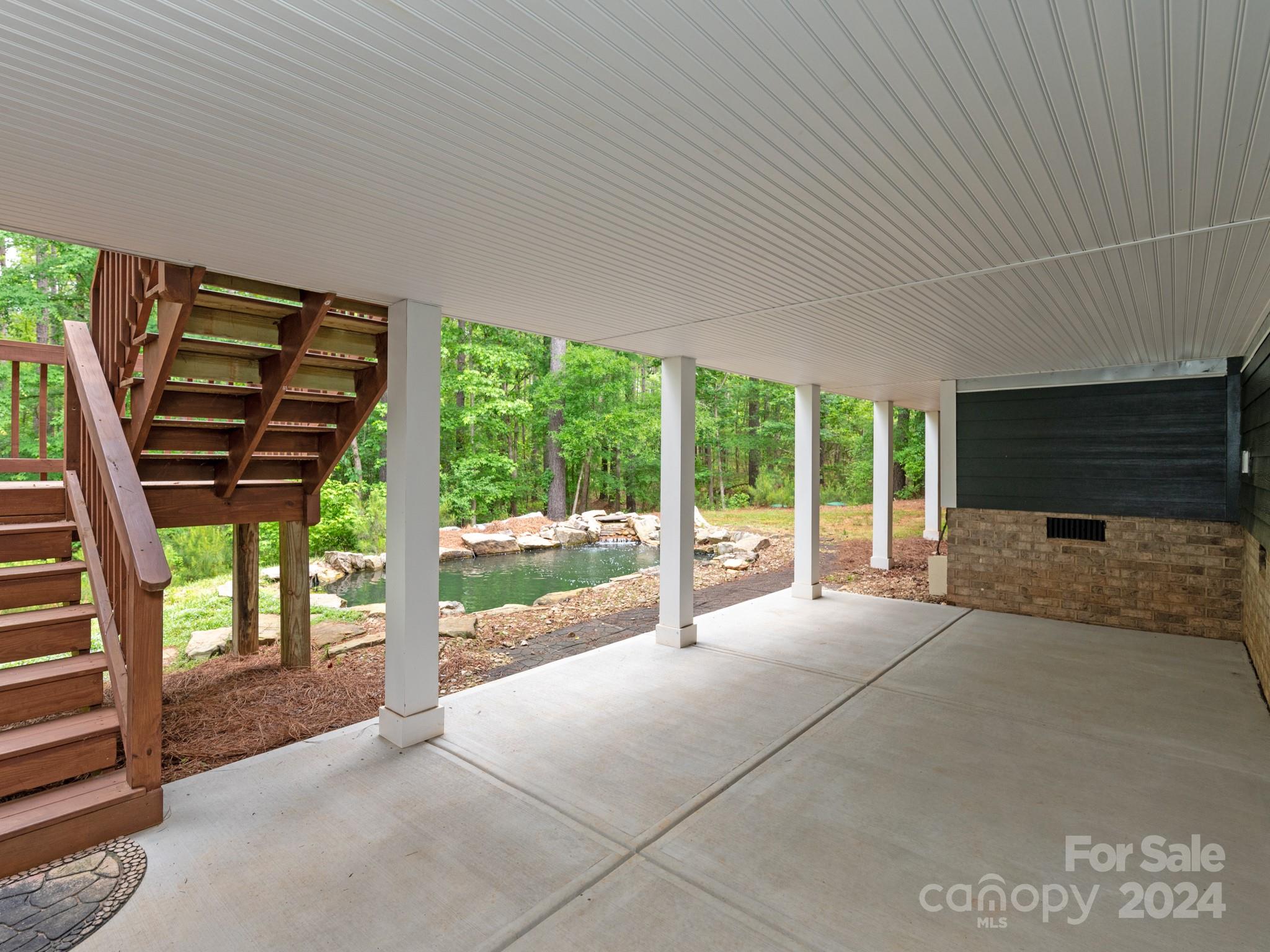 Riverchase Estates - Residential