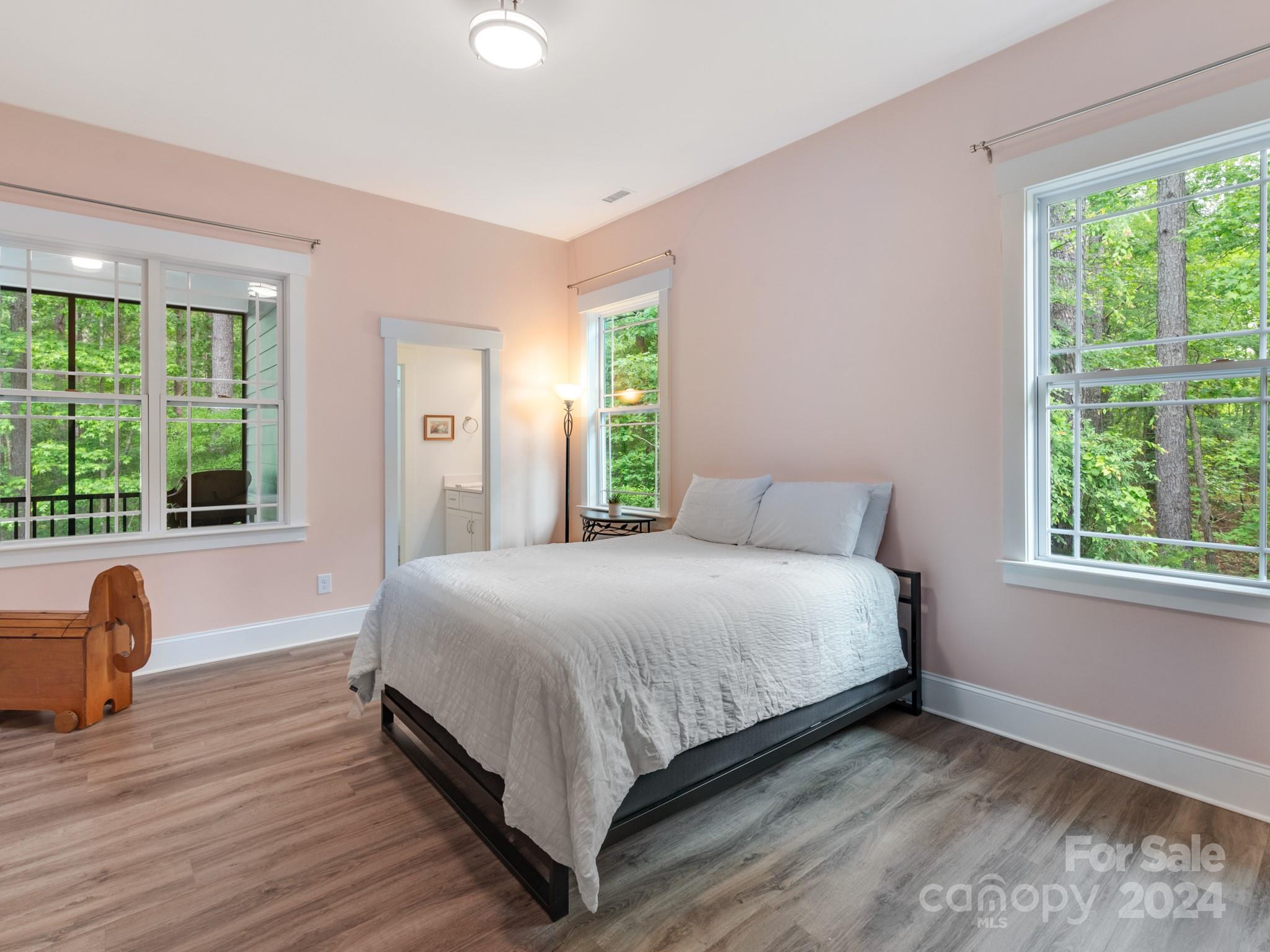 Riverchase Estates - Residential