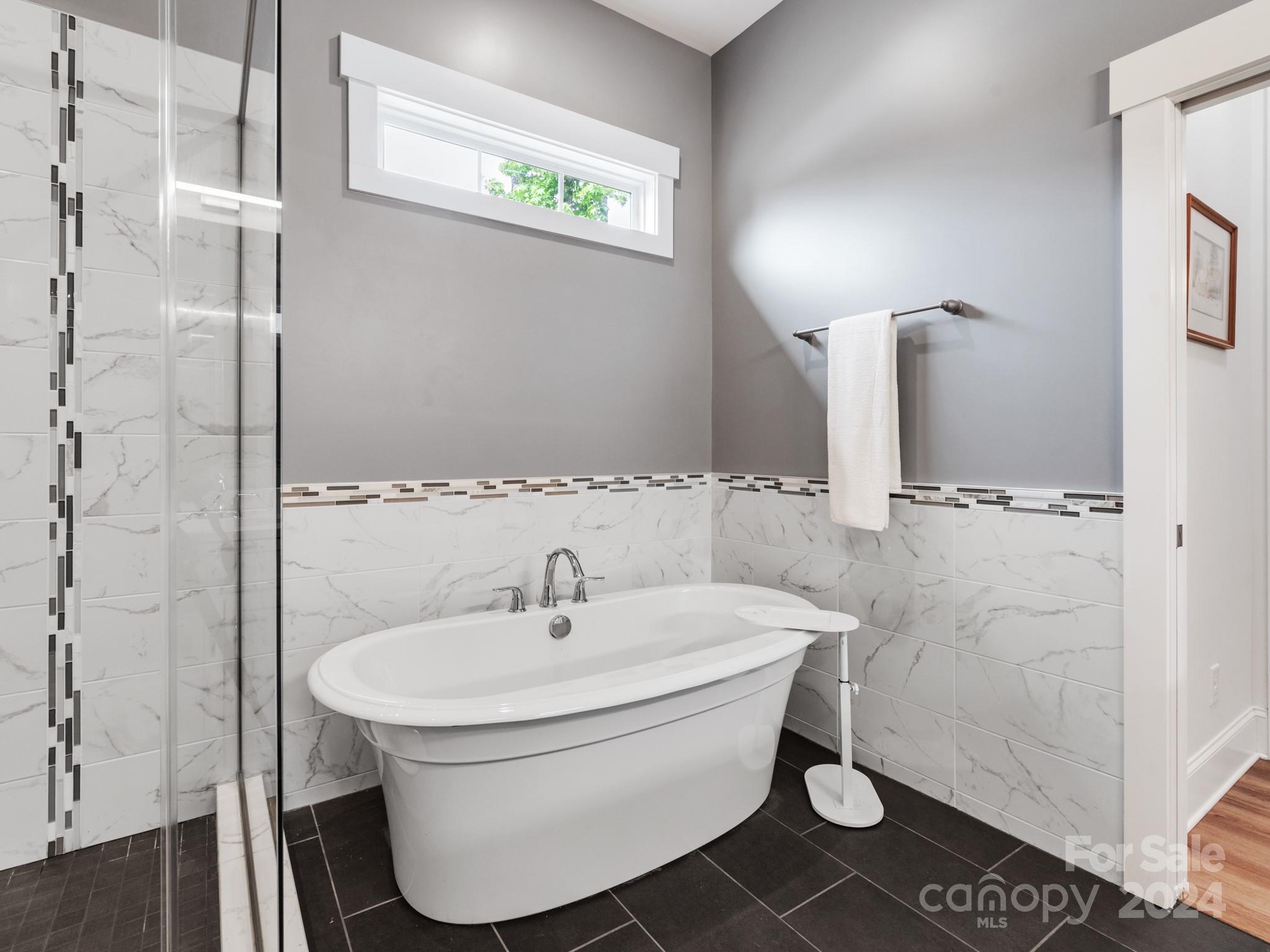 Riverchase Estates - Residential