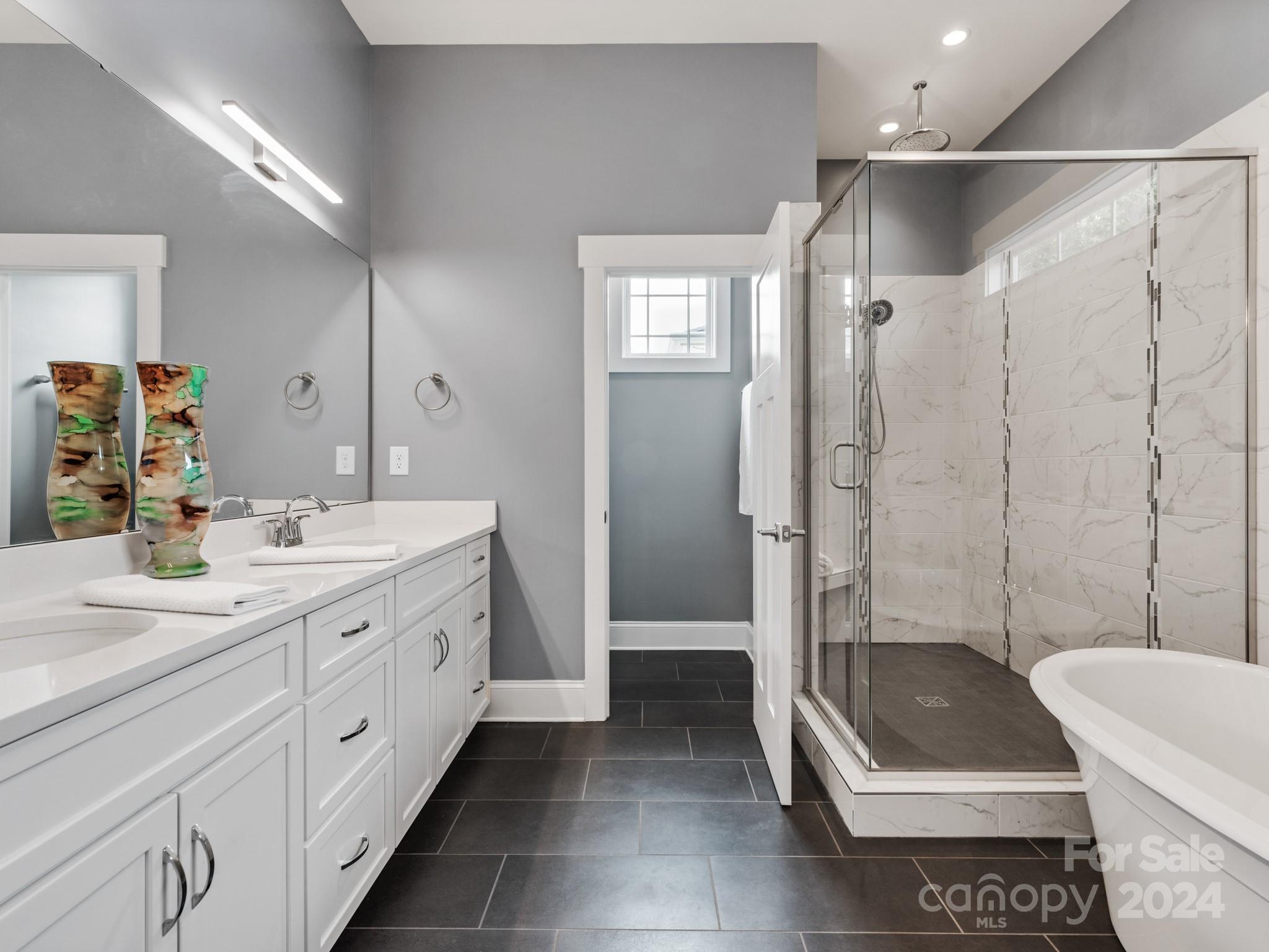 Riverchase Estates - Residential