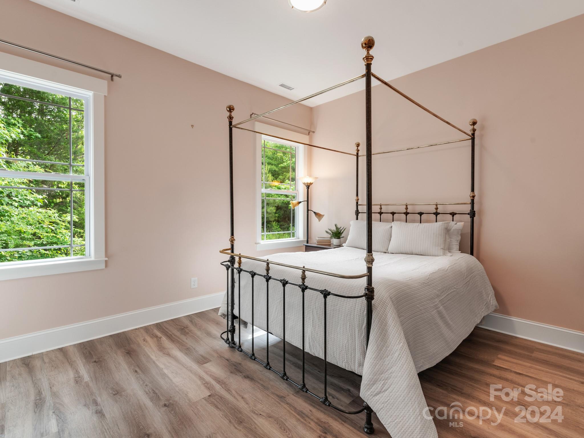 Riverchase Estates - Residential