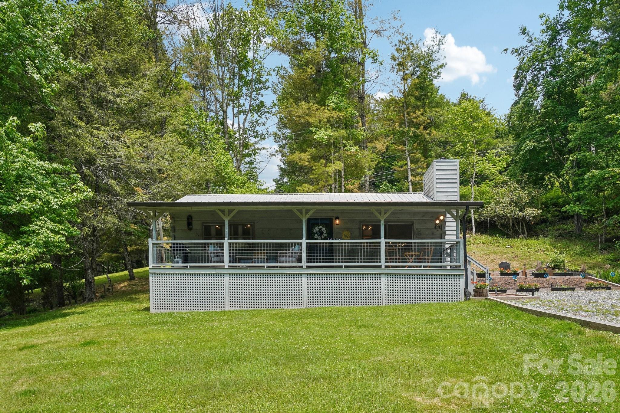 175 Village Lane