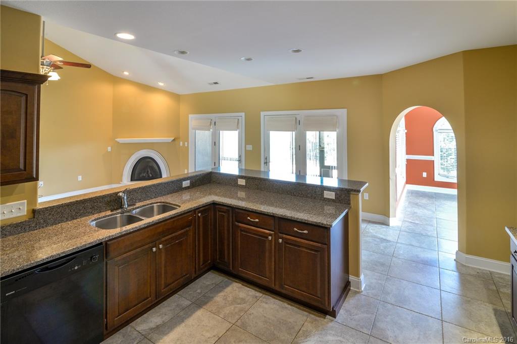 Bonito Ocaso in Crowell Farms - Residential