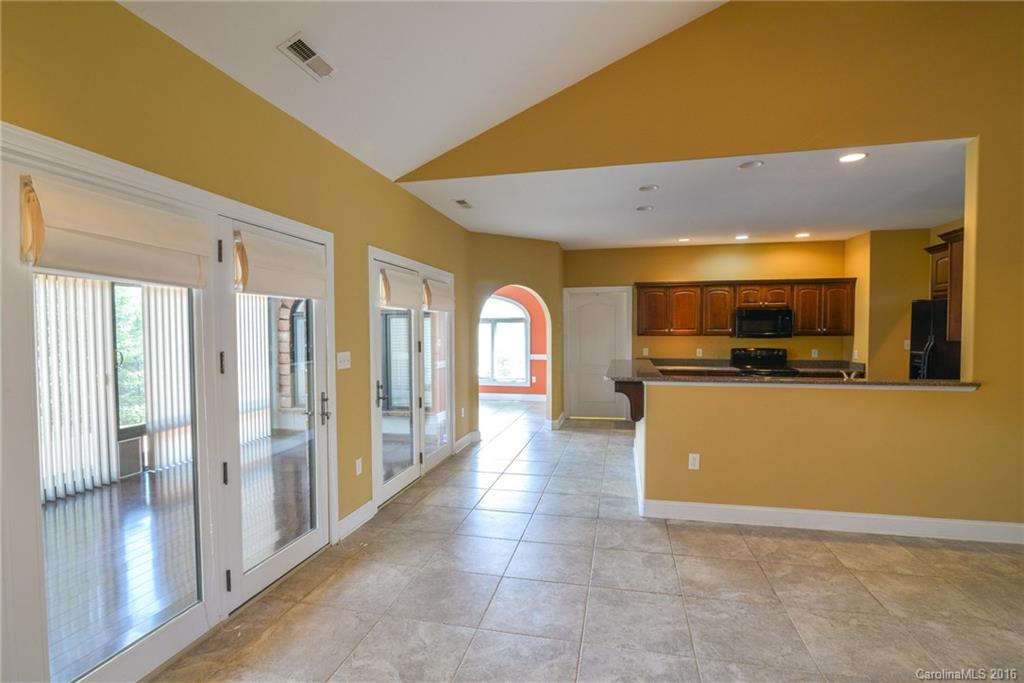 Bonito Ocaso in Crowell Farms - Residential