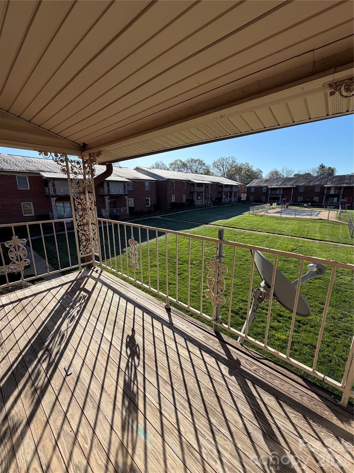 Carriage House - Residential