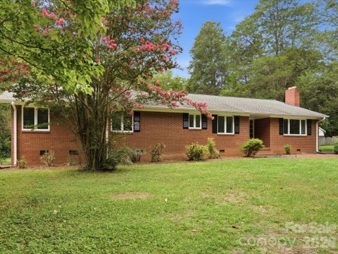 Photo of 2311 E Innes Street, Salisbury, NC 28146 (MLS # 4416988)