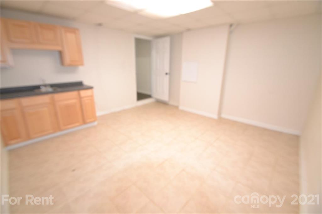 Hickory Hollow - Residential Lease