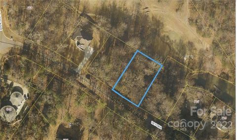 Photo of Lot 17 Victoria Lane, Hickory, NC 28601 (MLS # 3847503)