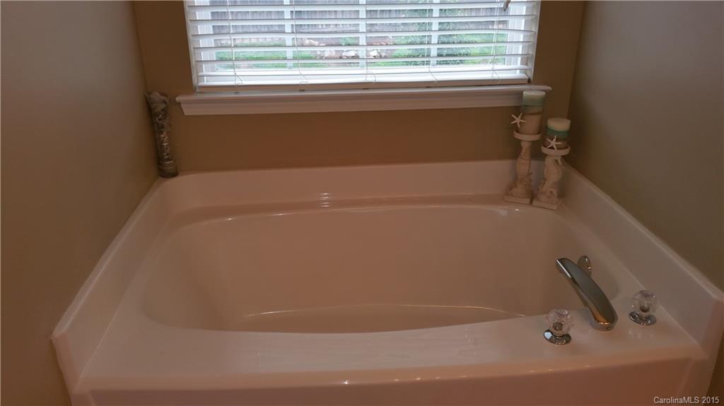 Highland Creek - Residential