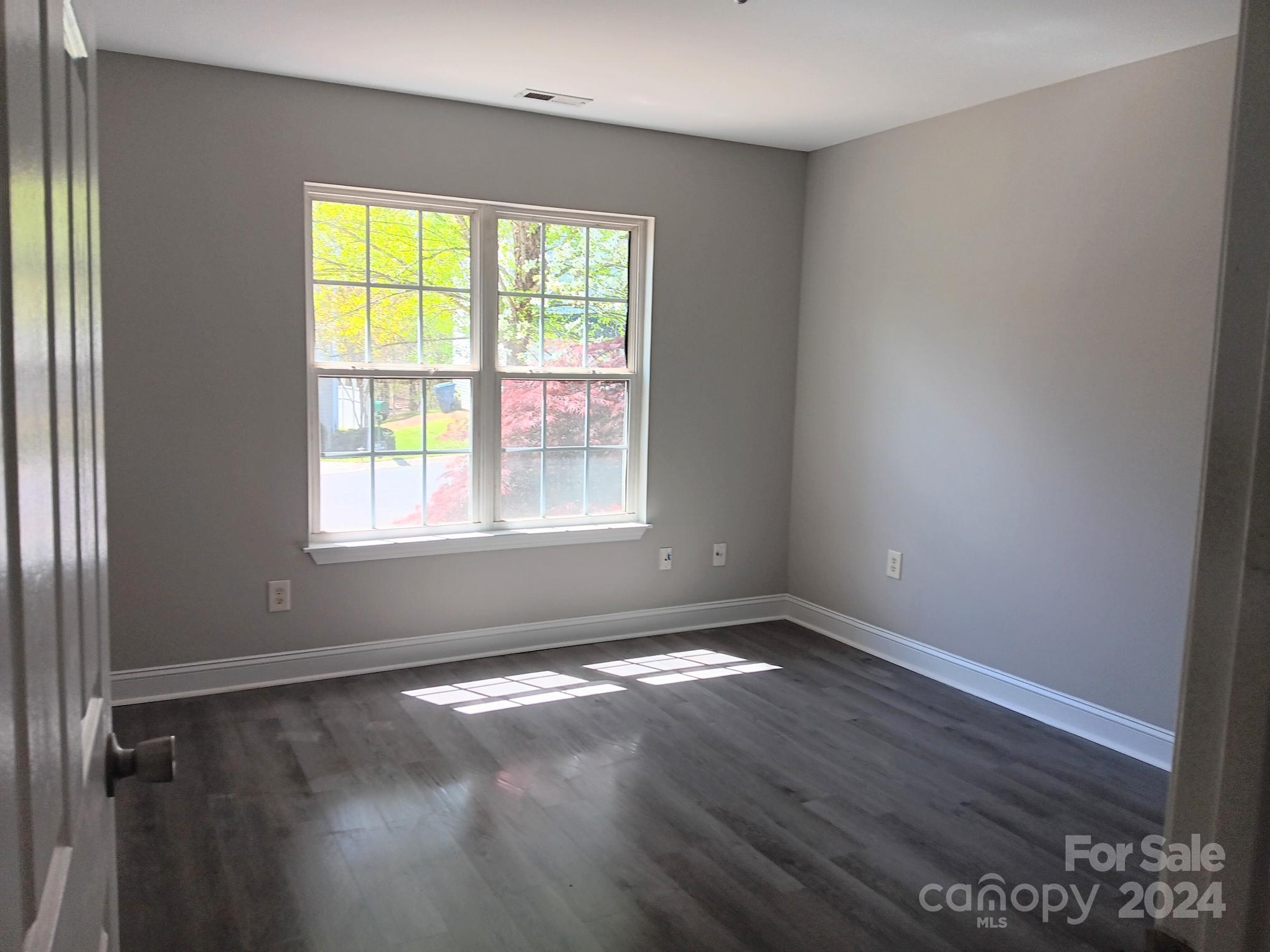 Huntington Place - Residential