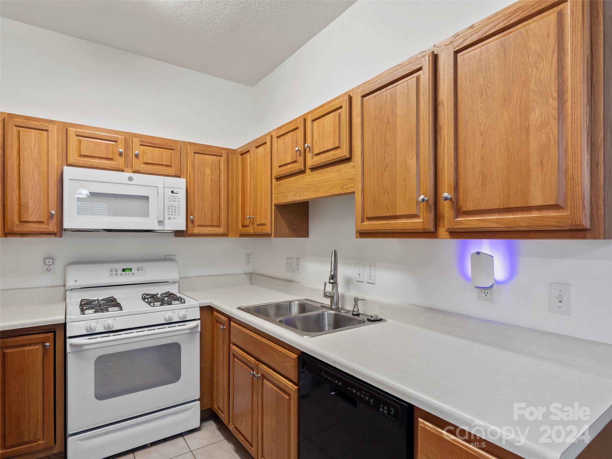 Scenic View Terrace - Residential