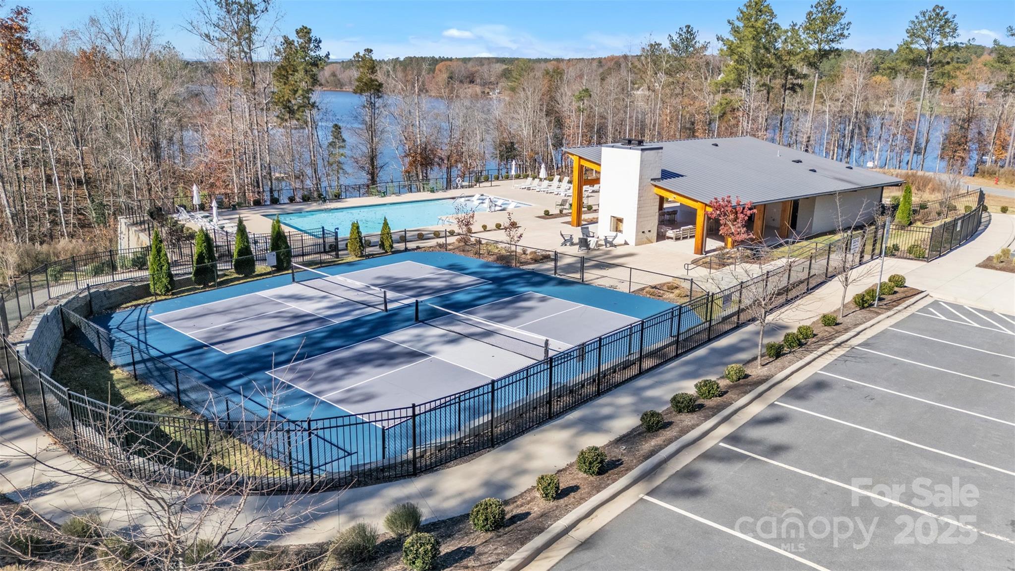 Lakeside Reserve - Land