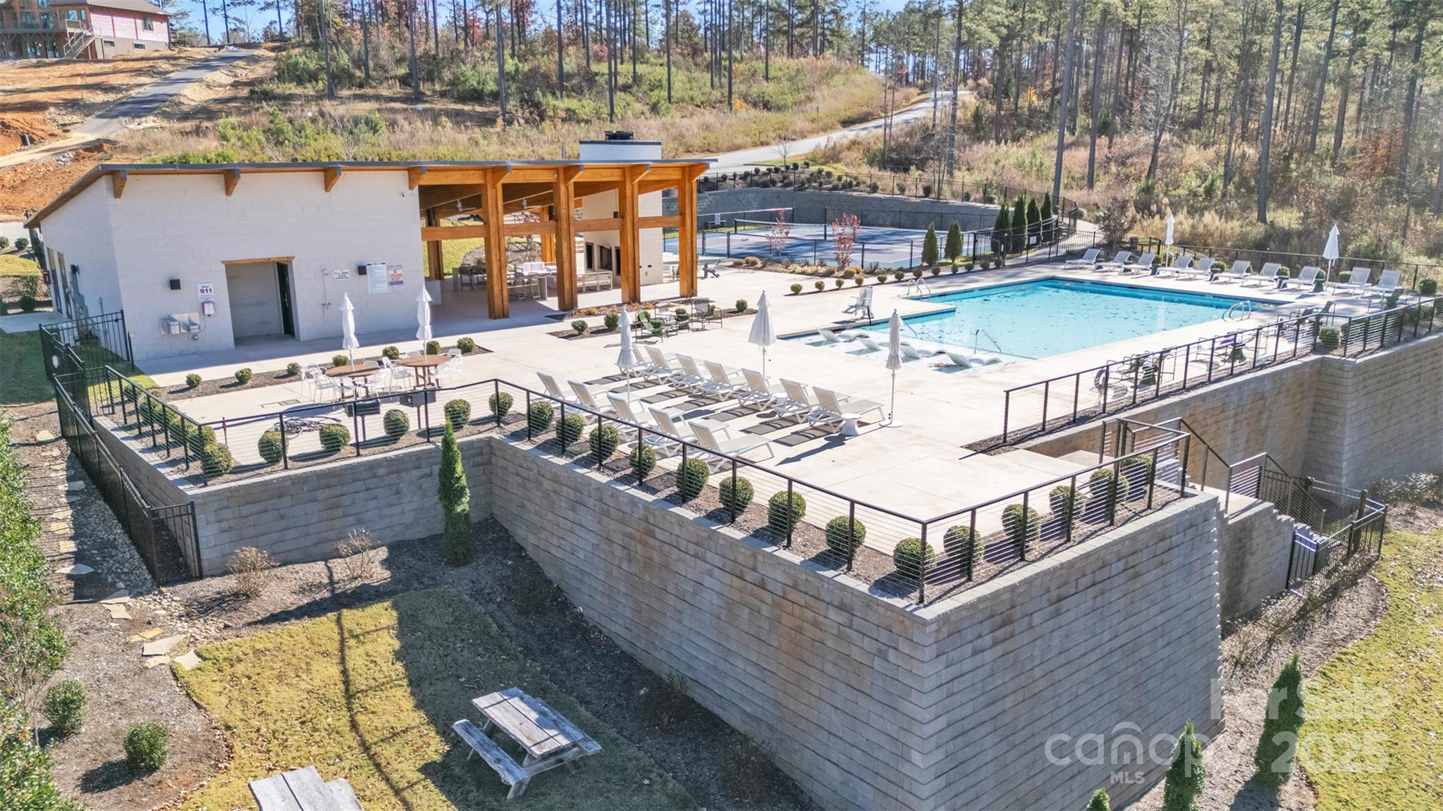 Lakeside Reserve - Land