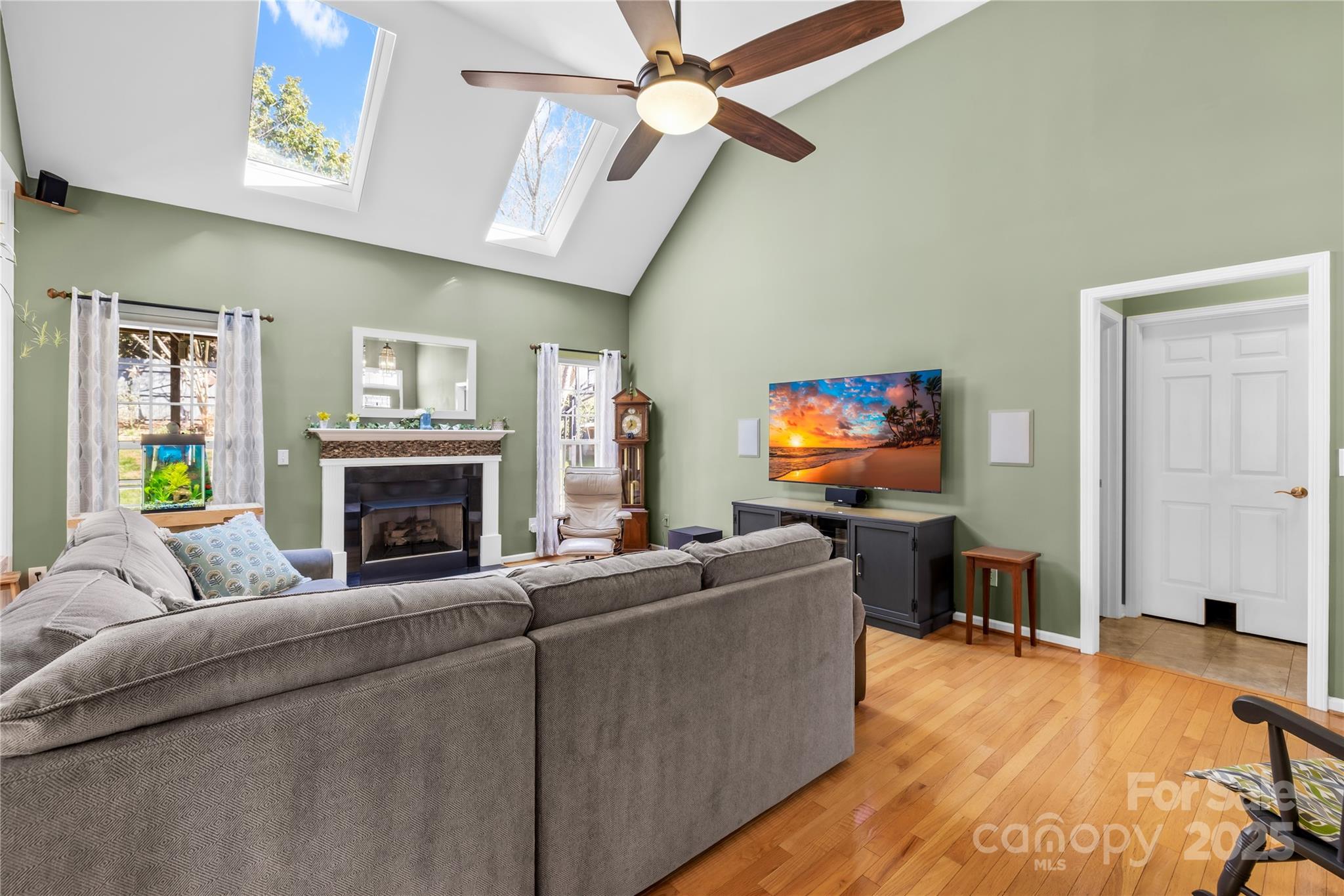 Regent Park - Residential